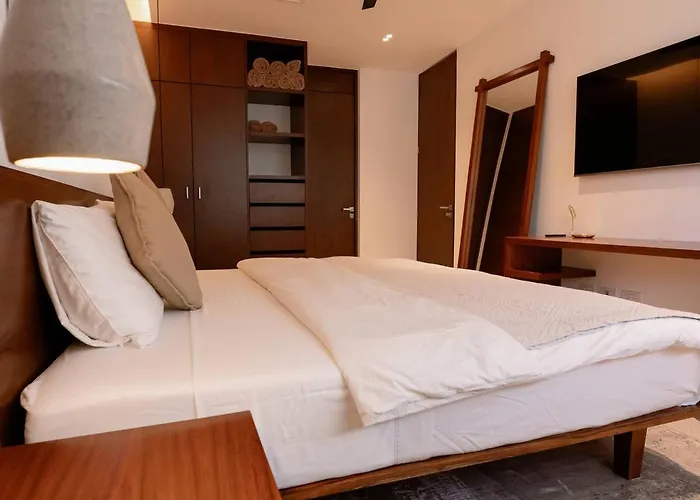 2br Luxury On The 38th With Beachfront Access *